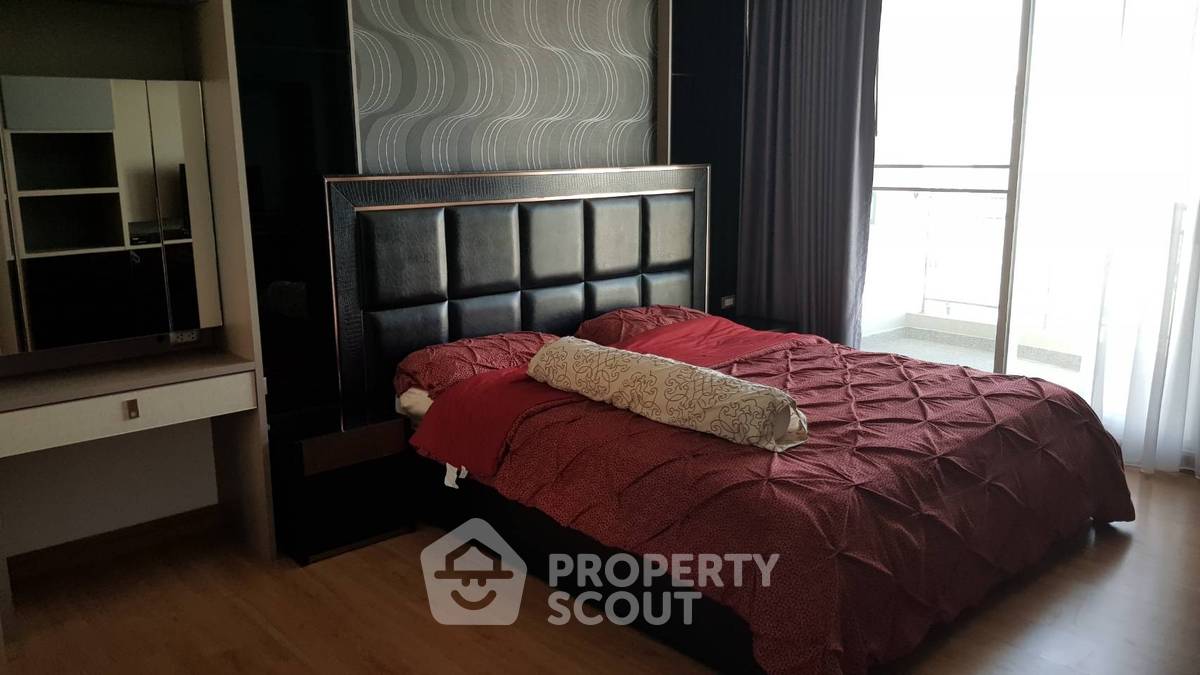 picture 3-BR Condo at Supalai Wellington near MRT Thailand Cultural Centre (ID 1925781) - 4/8