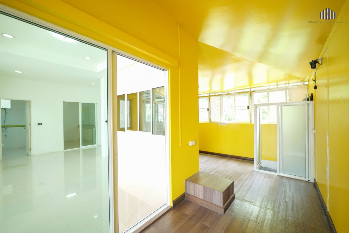 picture For Sale: Single Detached House, 73.4 sq.w. (293.6 sq.m.) in Laddaville 1-2 Village, located on Ban Kluai - Sai Noi Road, Phimonrat,  - 9/24