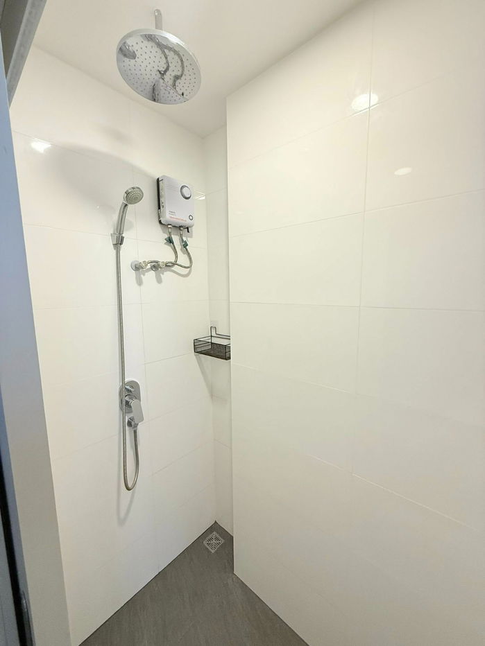 picture For rent, luxury condo in the heart of Ratchayothin, just a few steps to BTS, Duplex room, high ceiling, airy, comfortable, Line ID: @951qfbfi - 8/8