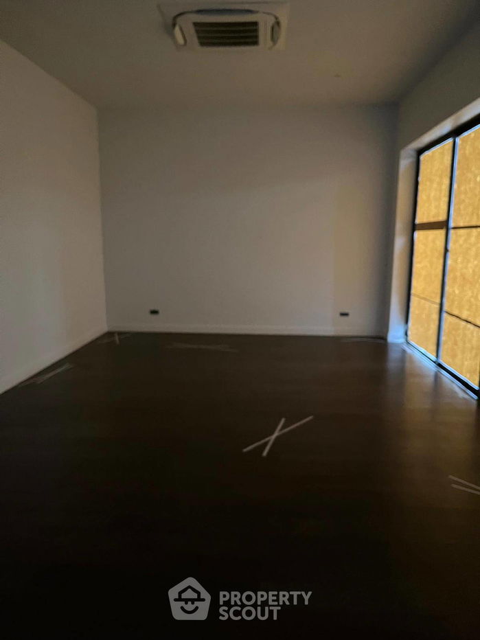 picture 3-BR House in Hua Mak (ID 1836629) - 13/14