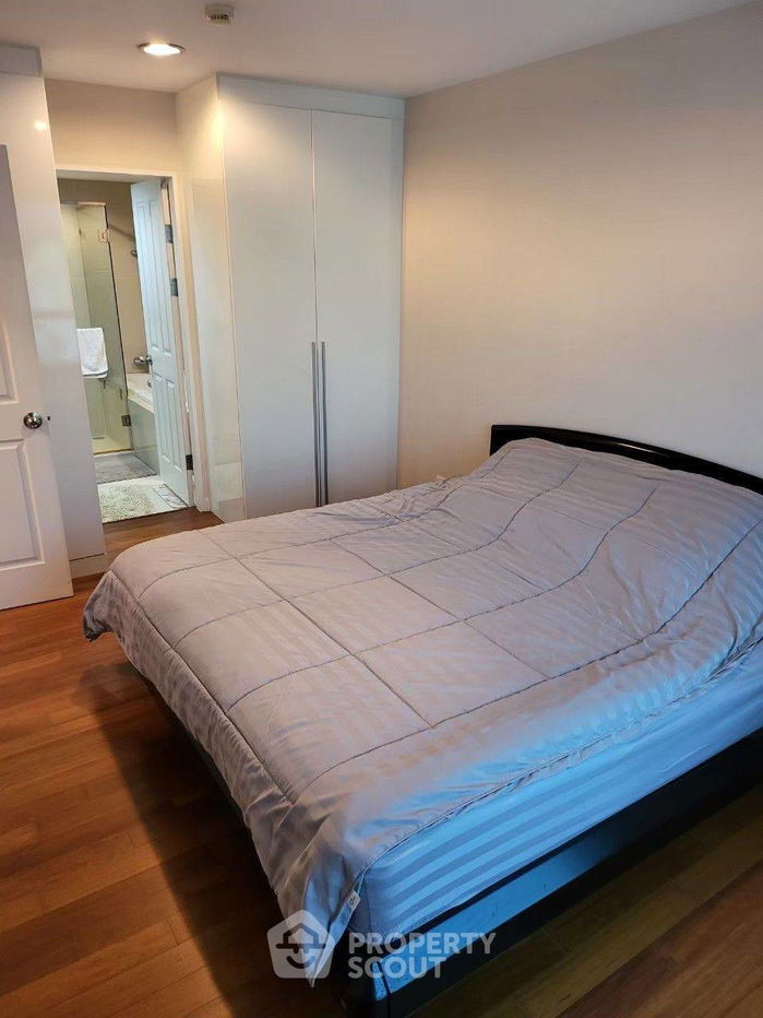 picture 2-BR Condo at Belle Grand Rama 9 near MRT Phra Ram 9 (ID 2184886) - 8/16