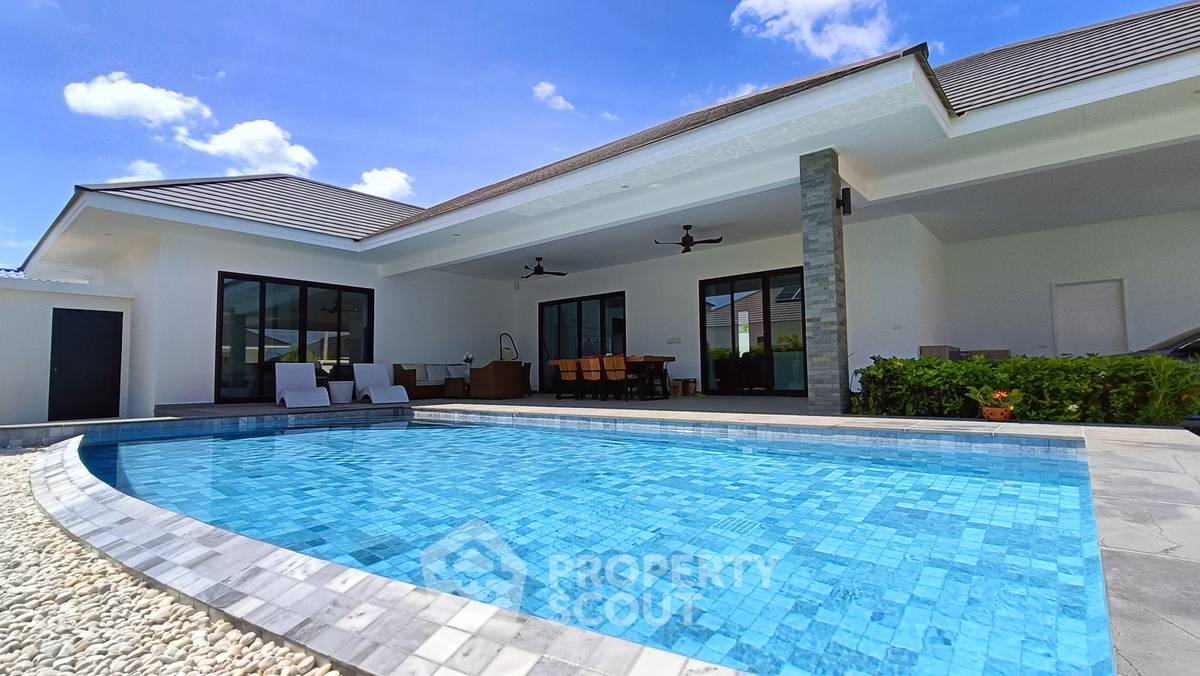 picture 3-BR Villa at Highland Villas 2 in Hin Lek Fai (ID 1541969) - 1/18