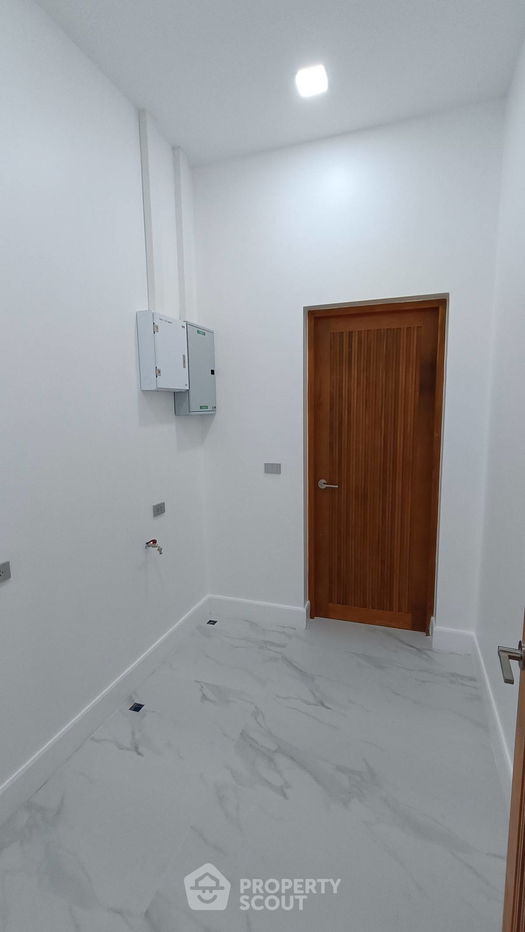 รูป วิลล่า 4-ห้องนอน ใน ทับใต้ (ID 2003889) - รูปที่ 21/27