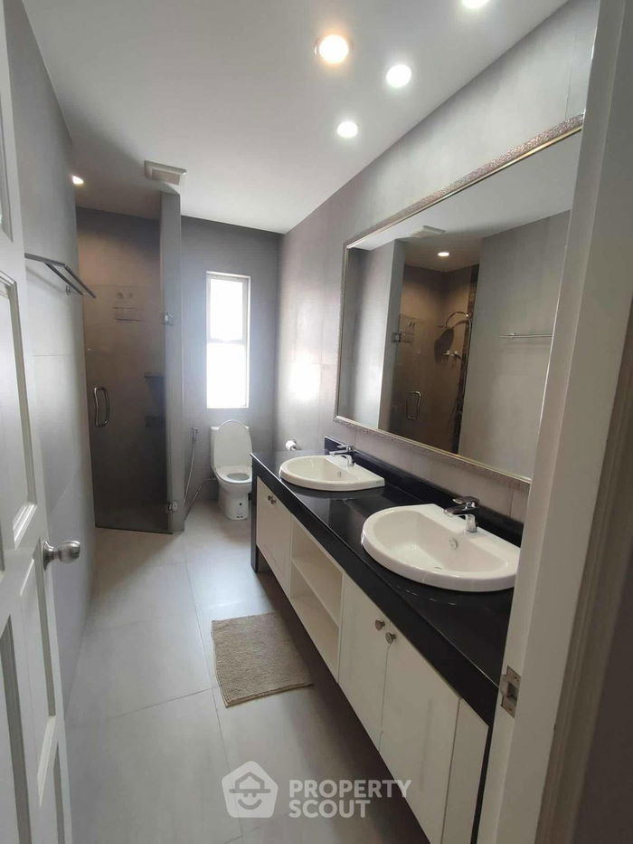 รูป วิลล่า 3-ห้องนอน ใกล้ เดอะ เวเนเซีย (ID 2227530) - รูปที่ 6/17