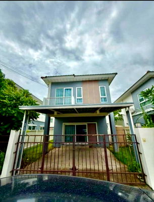 Twin houses for rent Si Racha Chonburi : For rent: Semi-detached house, cheap price, Supalai Ville Suan Suea Sriracha, Chonburi project