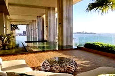 Condos for sale : Studio Condo at The Riviera Wongamat close to Sanctuary of Truth (ID 1934574)