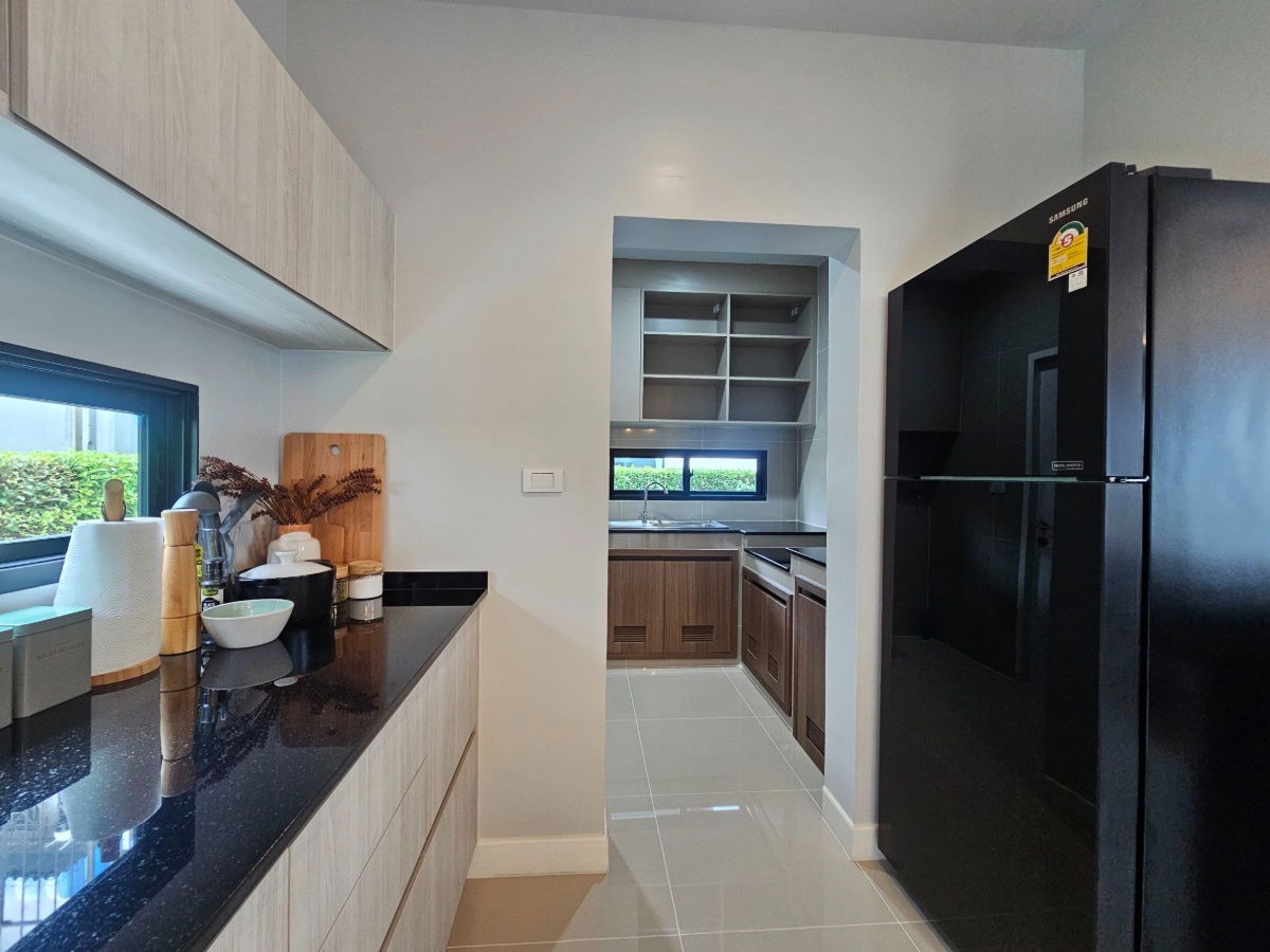 รูป บ้านพร้อมเฟอร์นิเจอร์  4 ห้องนอน 🏡 บ้านโล่งโปร่งสบาย ทั้งทำงานและใช้ชีวิต 📍 สะดวก BTSสถานีคูคต  ติดถนนลำลูกกา [ เศรษฐสิริ วงแหวน-ลำลูกกา ]  - รูปที่ 12/16
