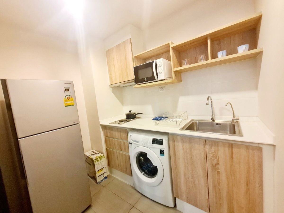 picture 🌟 For Rent – Escent Condo, High Floor with Stunning View 🌟 - 4/14