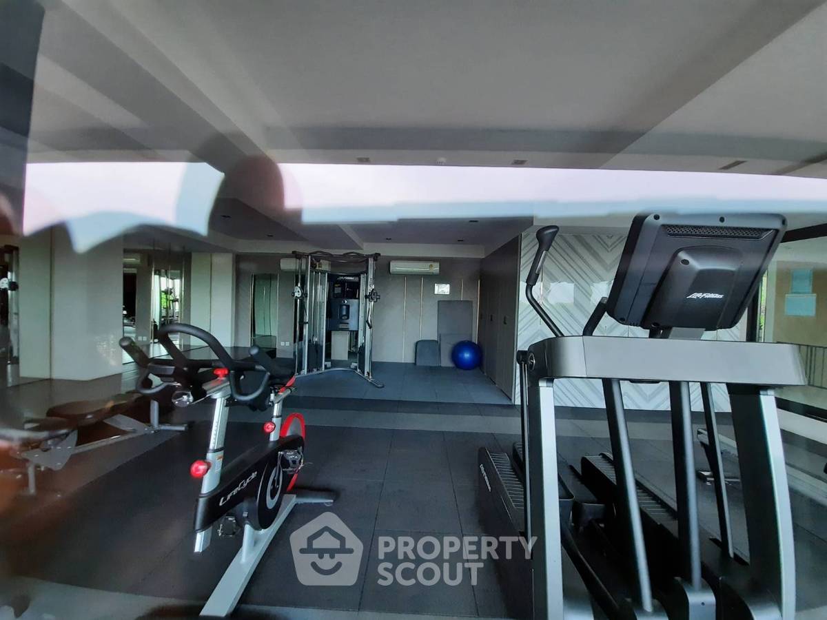 picture 2-BR Condo at Very Sukhumvit 72 near BTS Bearing (ID 993933) - 7/9