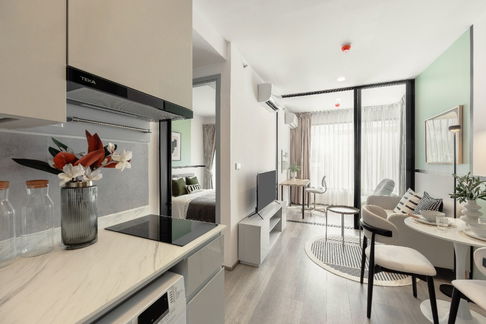 🔔 RM14458🔔 ให้เช่าถูกมาก✨ โซโห​ แบงค็อก​ รัชดา💛🧡 ✅แอดไลน์ @mproperty( มี @ ด้วย) แอดมินตอบไว