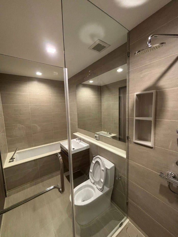 picture Condo for rent: The Rhythm Charoenkrung Pavillion, near BTS Saphan Taksin, 110,000 baht, property code: RS1041 - 17/22