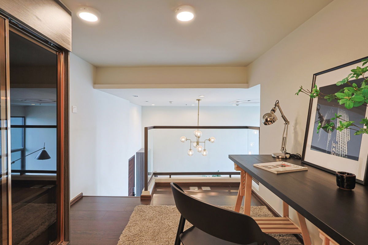 picture 🏙️ Condo for sale C Ekkamai near BTS Ekkamai 12,900,000 baht Property code: SL075 - 2/13
