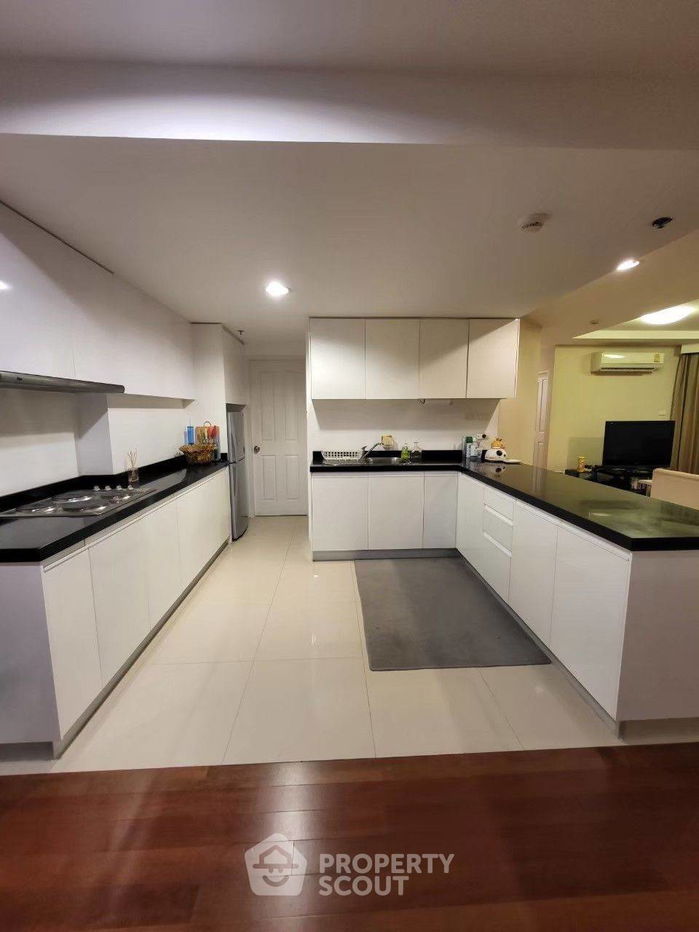 picture 2-BR Condo at Belle Grand Rama 9 near MRT Phra Ram 9 (ID 2184886) - 13/16