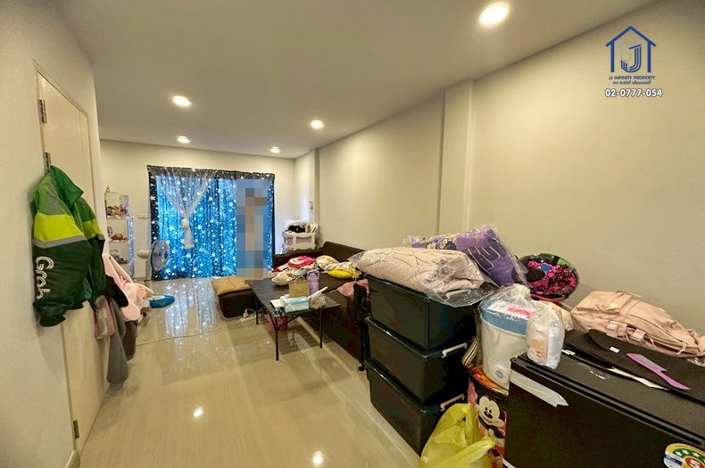 รูป ขายทาวน์โฮม 2ชั้น หมู่บ้านบีอาร์@อารีน่า หนองจอก ถนนลำไทร ถนนเชื่อมสัมพันธ์  ใกล้มอเตอร์เวย์ กรุงเทพ-ชลบุรี - รูปที่ 5/10