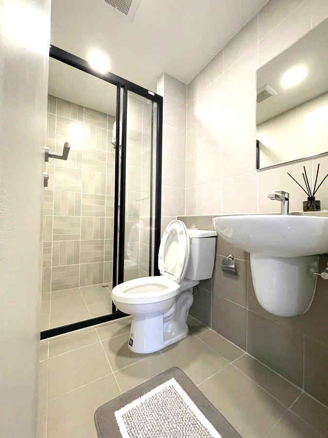 picture For Rent | dcondo Vale Sriracha   📞 Call: 064-242-6068  🌊 Fully Furnished - 12/13