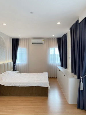 รูป [ให้เช่า] หมู่บ้าน ภัสสร เพรสทีจ จตุโชติ - วัชรพล / 3 ห้องนอน 3 ห้องน้ำ / 72 ตรว. 185 ตรม. **80,000** พูลวิลล่าตกแต่งสวย เฟอร์นิเจอร์ครบชุด - รูปที่ 7/16