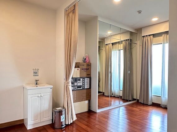 รูป บ้านเดี่ยวสองหลังทำเลดีมาก ติดถนนใหญ่เลียบทางด่วนรามอินทรา  ก่อนถึง Central Eastville 🍀💫 - รูปที่ 17/20