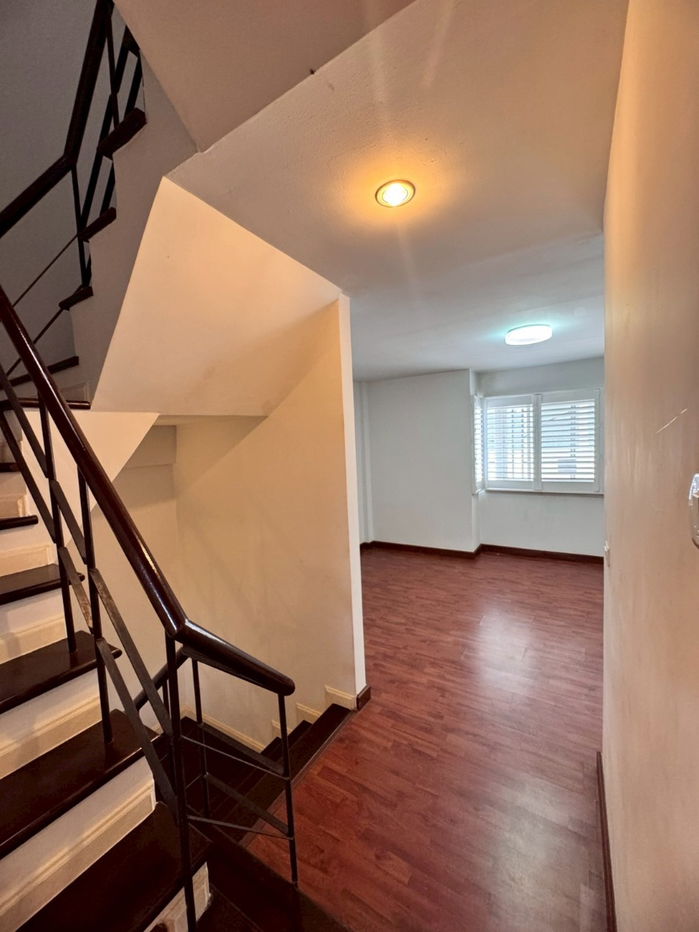 picture Urgent sale, Supalai Suan Luang Rama 9 Village, very new condition, only 4.1 million -668 - 9/13