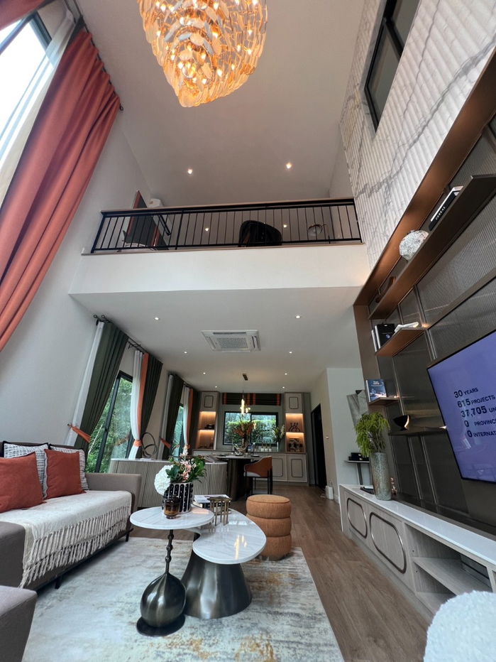 รูป ขายบ้านตัวอย่าง Verbena แบบบ้านเดี่ยวหลังใหญ่ที่สุดในโครงการสราญสิริ ศรีวารี 2 พร้อมตกแต่ง เฟอร์นิเจอร์ครบ ทำเลแปลงมุมวิวสวนส่วนกลาง - รูปที่ 3/14