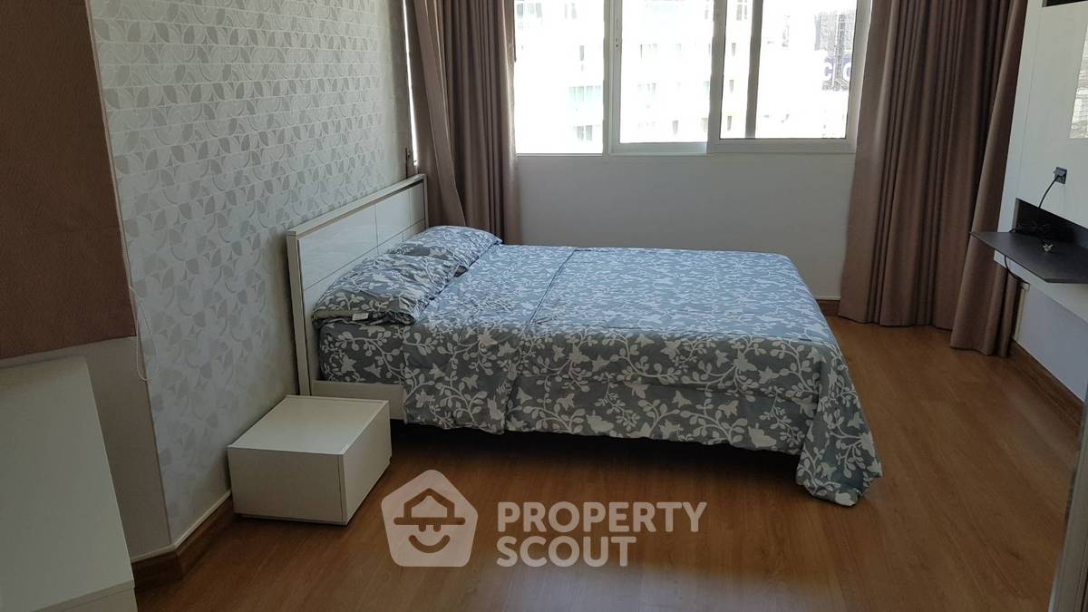 picture 3-BR Condo at Supalai Wellington near MRT Thailand Cultural Centre (ID 1925781) - 3/8