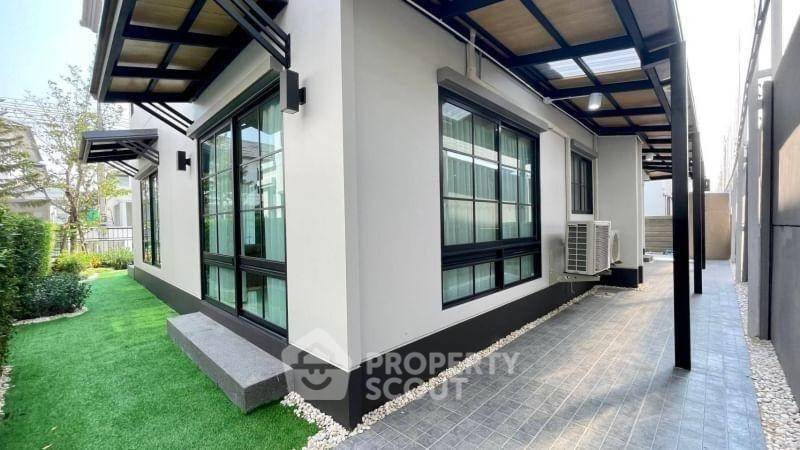 รูป บ้าน 4-ห้องนอน ที่ เศรษฐสิริ บางนา-สุวรรณภูมิ ใกล้ ท่าอากาศยานสุวรรณภูมิ (ID 2227169) - รูปที่ 17/19