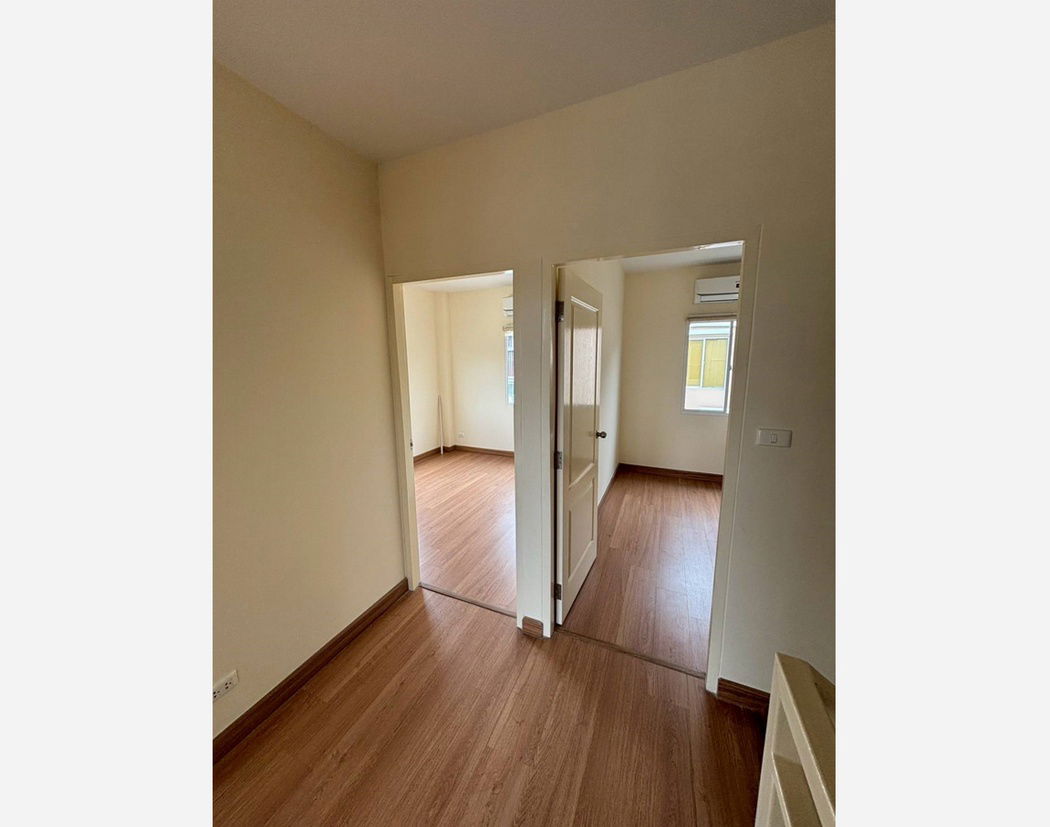 picture Call : 091-704-9777 Como Vibhavadi 94/72 Corner Unit, width 5.8 meters, 31.8 sq.wa, 3 Beds, 3 Baths, 1 storage room - 9/12