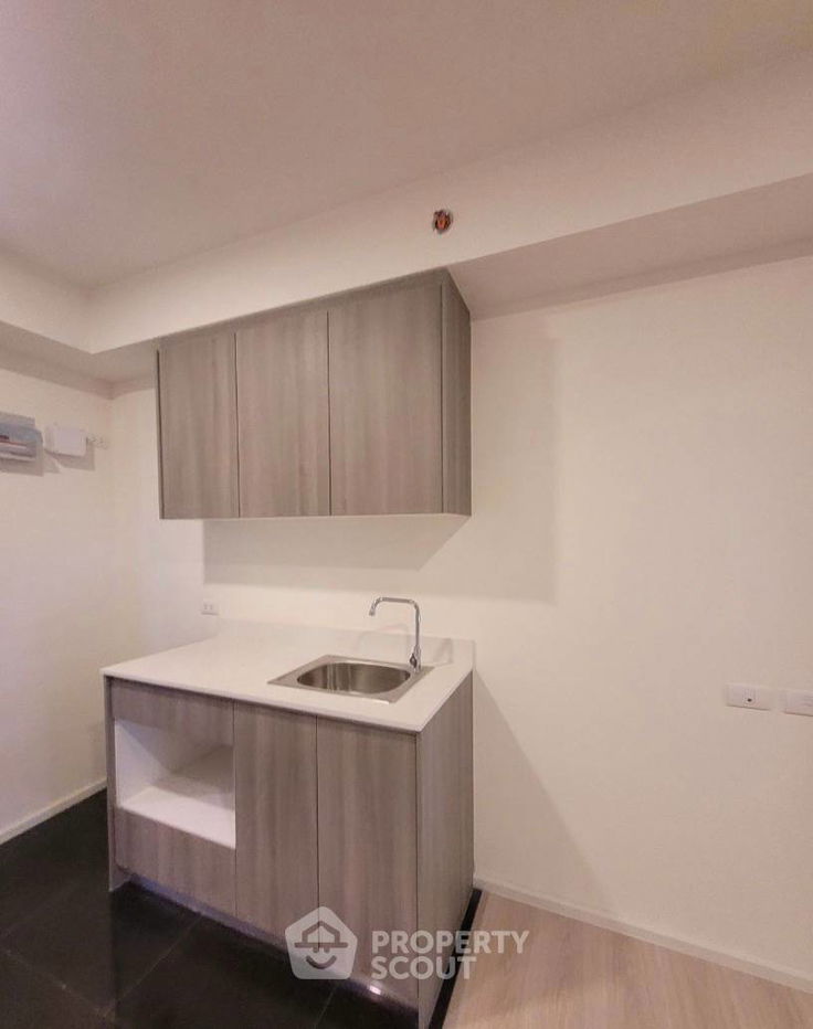 picture 1-BR Condo at A Space Mega 2 in Bang Kaeo (ID 2003544) - 2/4