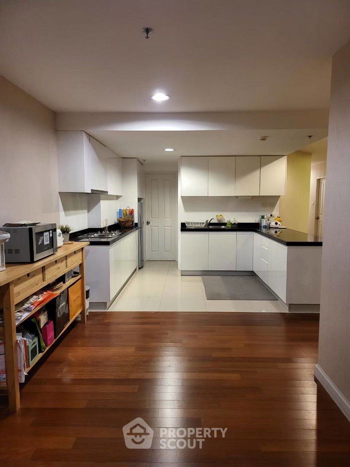 picture 2-BR Condo at Belle Grand Rama 9 near MRT Phra Ram 9 (ID 2184886) - 15/16