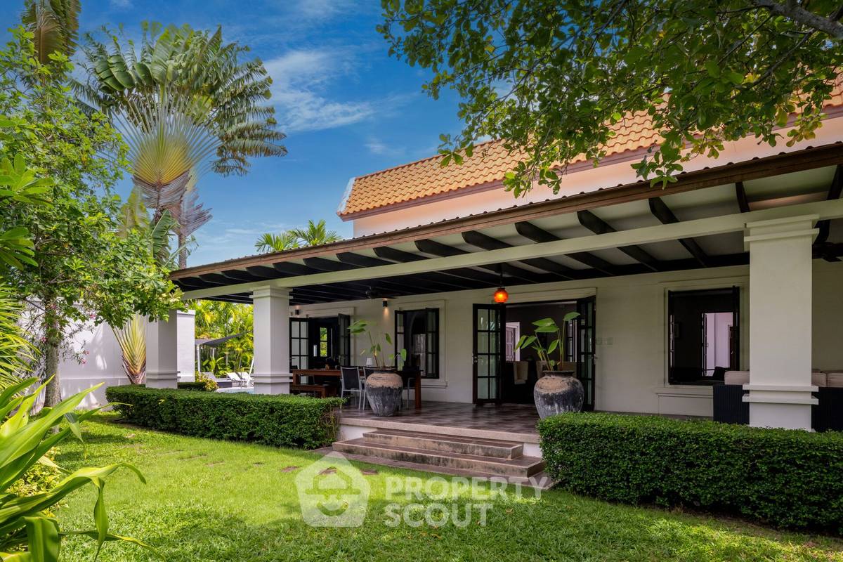 picture 5-BR Villa in Nong Kae (ID 1762373) - 2/11