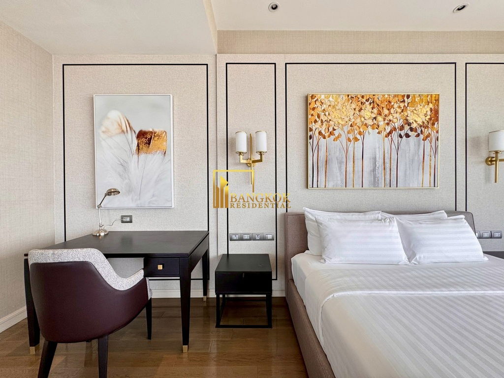 picture Luxurious 3 Bed Duplex Serviced Apartment in Ratchadamri - BR12994CD - 29/56