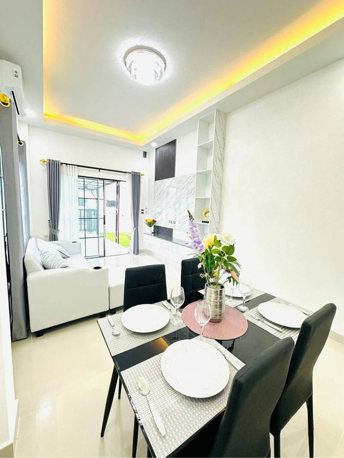 picture Newly built single-storey townhouse, corner unit - 6/19