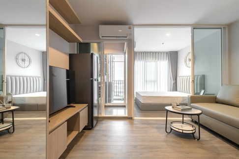  WS1712 🏢 ให้เช่าคอนโด Regent Home บางนา  ใกล้ BTS บางนา เพียง 350 ม เพียง 12,000 บาท/เดือน