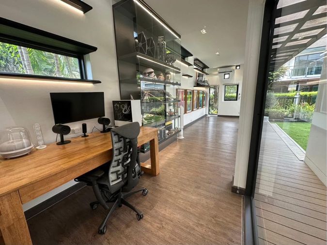 3-bed house for rent, 290 sqm, 77 sq wah, Setthasiri Srinagarindra - rama9