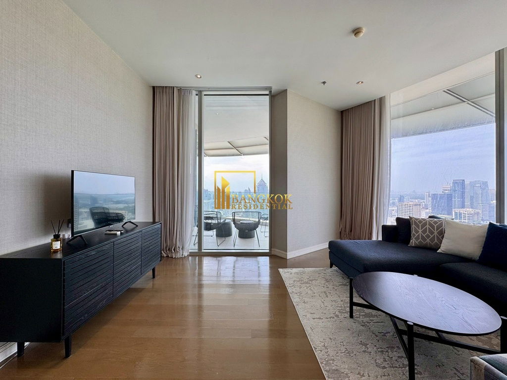 picture Luxurious 3 Bed Duplex Serviced Apartment in Ratchadamri - BR12994CD - 17/56