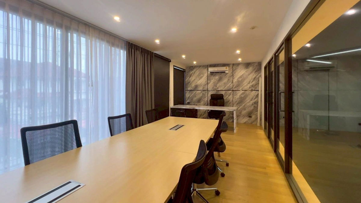 picture 🔥 For Rent: The Element Rama 9 — Premium Home Office with Full Furnishings! - 22/26