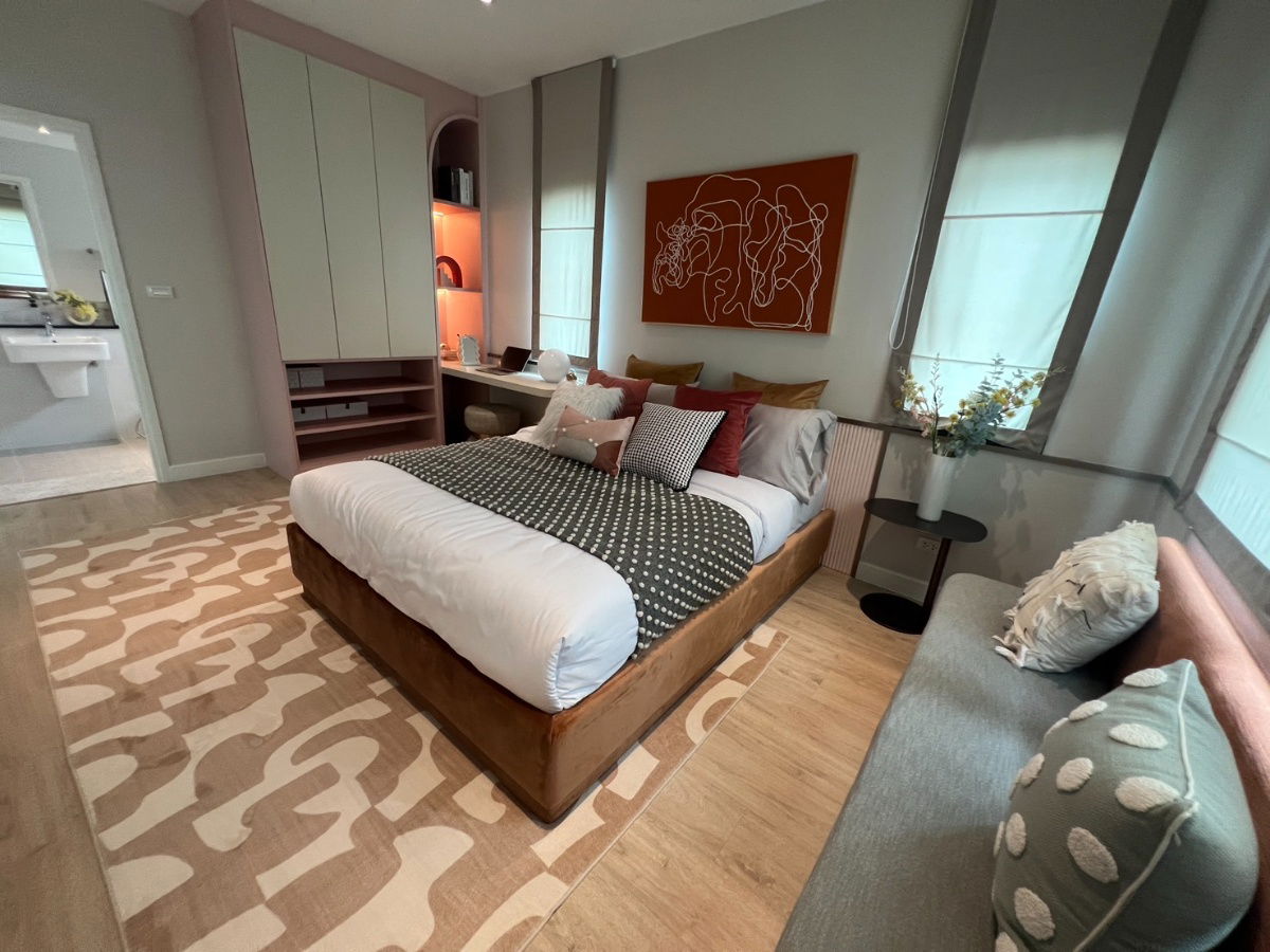 รูป ขายบ้านตัวอย่าง Verbena แบบบ้านเดี่ยวหลังใหญ่ที่สุดในโครงการสราญสิริ ศรีวารี 2 พร้อมตกแต่ง เฟอร์นิเจอร์ครบ ทำเลแปลงมุมวิวสวนส่วนกลาง - รูปที่ 14/14