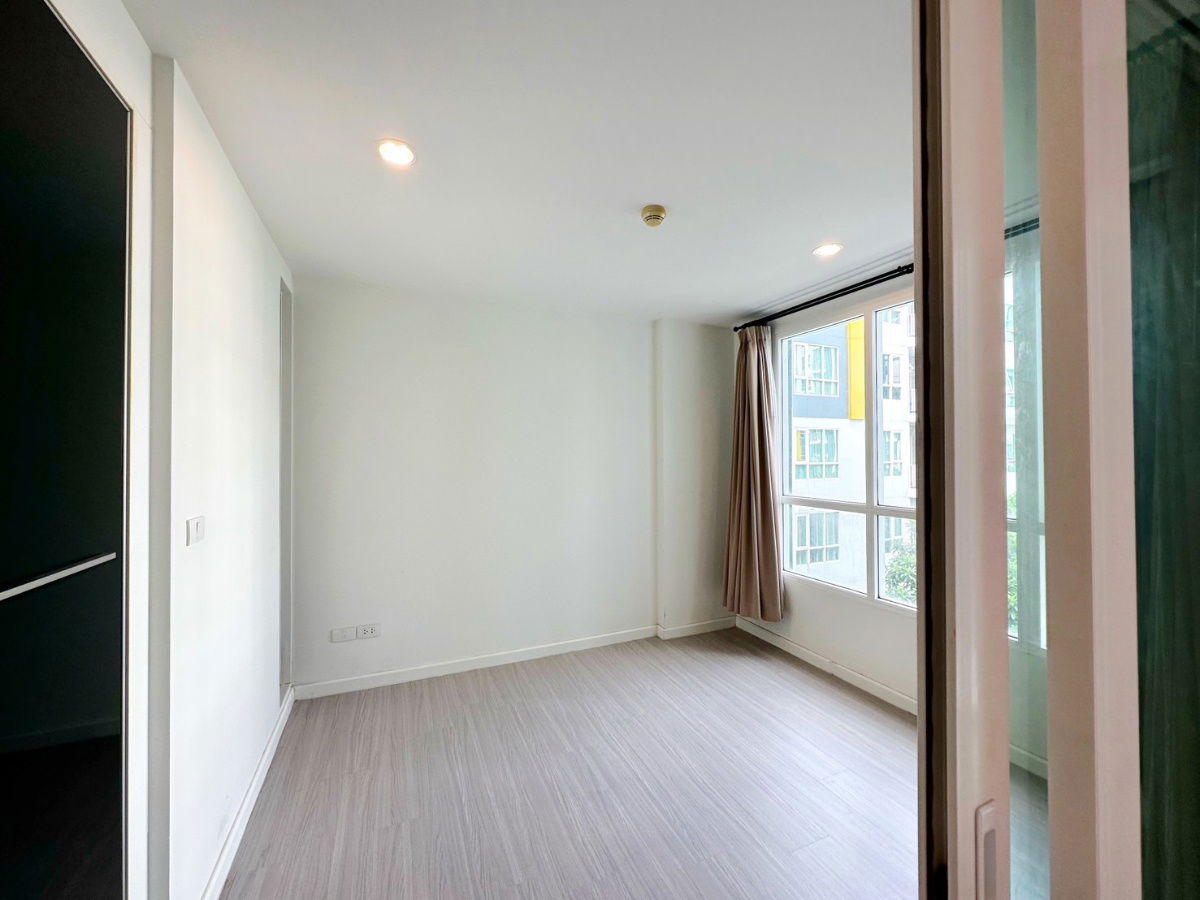 picture Condo for Sale – The Key Phaholyothin (Corner Unit with Garden View) 📍 Just 200 meters from BTS Sena Nikhom 💥 Special Price: 2 million THB - 3/11