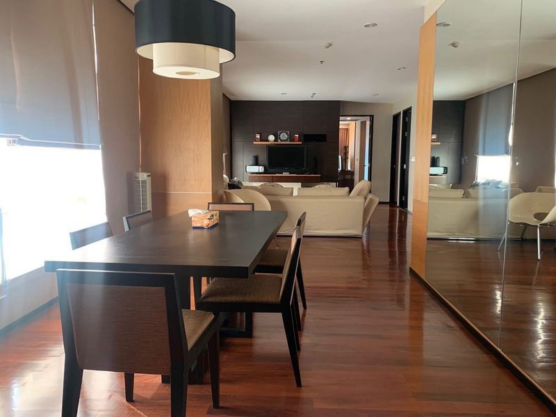 รูป For rent 💥The Height Thonglor   💥 Size 2 Bedrooms 2 Bathrooms + 1 Maid room - รูปที่ 1/11