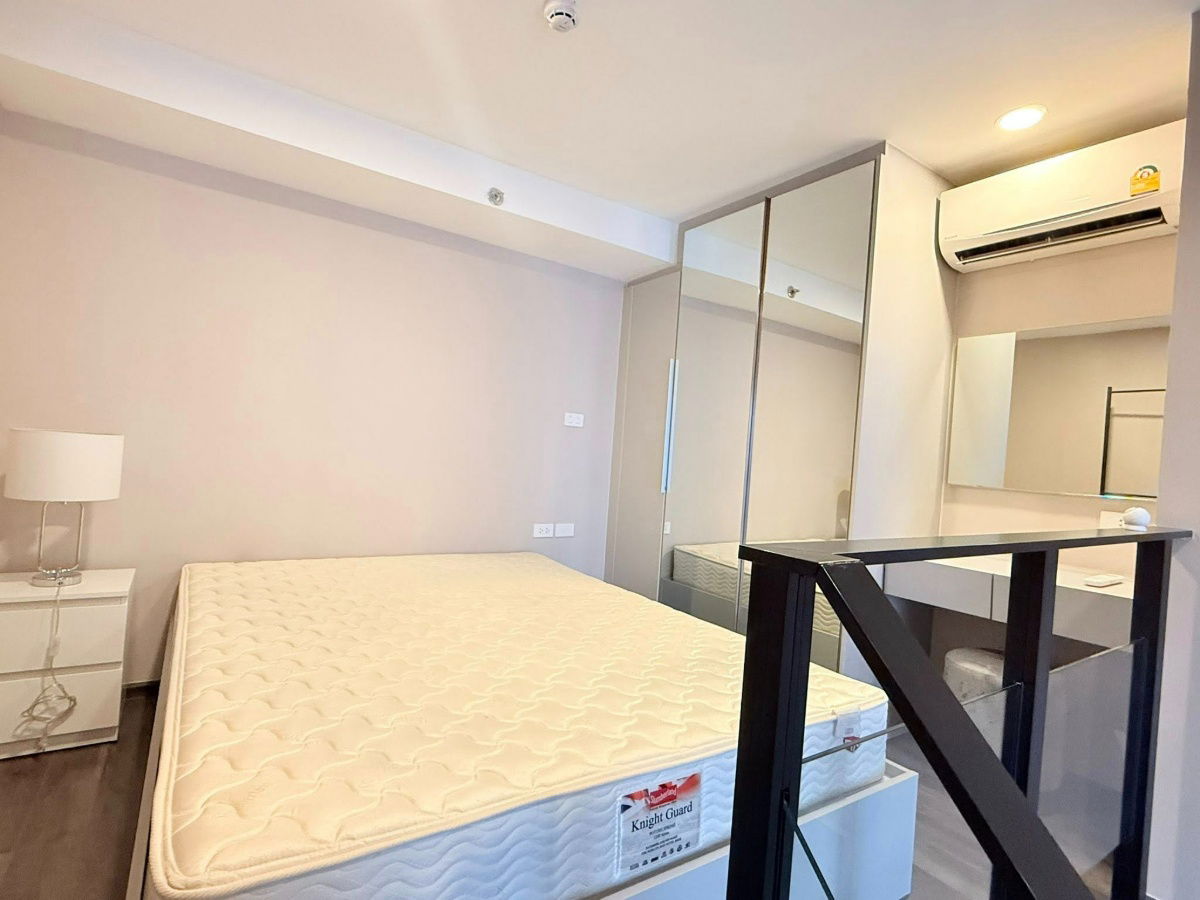 picture For rent, luxury condo in the heart of Ratchayothin, just a few steps to BTS, Duplex room, high ceiling, airy, comfortable, Line ID: @951qfbfi - 7/8
