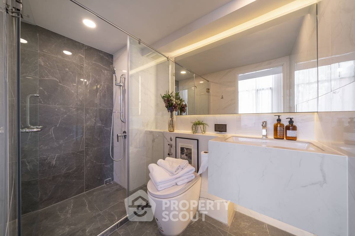 picture 1-BR Condo at Origin Plug & Play Srinakarin in Samrong Nuea (ID 1405673) - 7/14