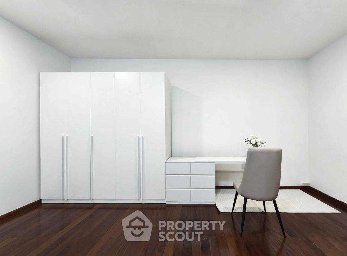 รูป บ้าน 5-ห้องนอน ใน สามเสนนอก (ID 2227005) - รูปที่ 3/8