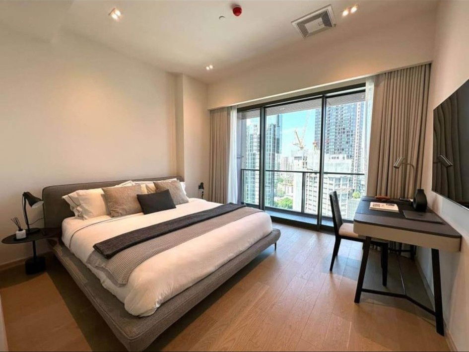 รูป ♦ Modern Room ♦ ชั้น 20+ 55.70 ตร.ม. | 1 ห้องนอน 1 ห้องน้ำ | คอนโดใกล้ BTS ทองหล่อ 190 ม., เมเจอร์ ซีนีเพล็กซ์ สุขุมวิท 550 ม. - รูปที่ 3/11