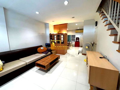 ทาวน์โฮมให้เช่า : Grandity Sathupradit | Cozy 4 Bedroom Townhouse For Rent - BR49045TH