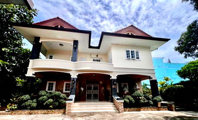 Houses for sale  Bang Saen Fish Market : For sale: Large second-hand detached house with garden, shady, Nong Mon location, Chonburi