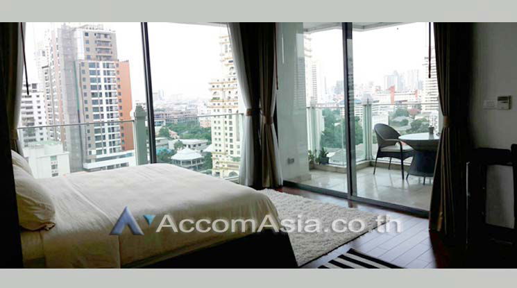 รูป 🔼🔽 AccomA 📩 Stylish high-floor condo with pool balcony near Phrom Phong (1516975) - รูปที่ 5/7