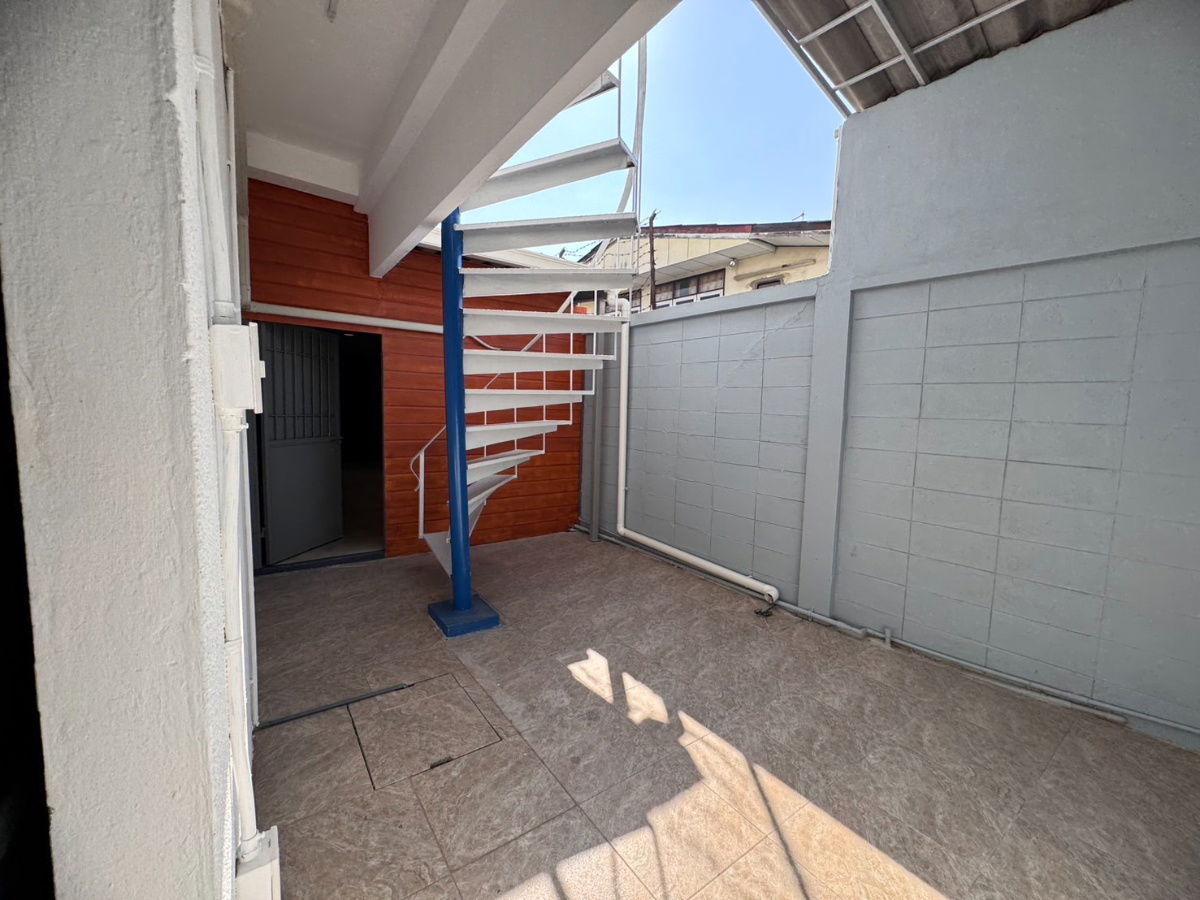 picture Factory for rent, 3-storey building, size 750 sq m., Soi Lat Phrao 71 (N.1027) - 8/10