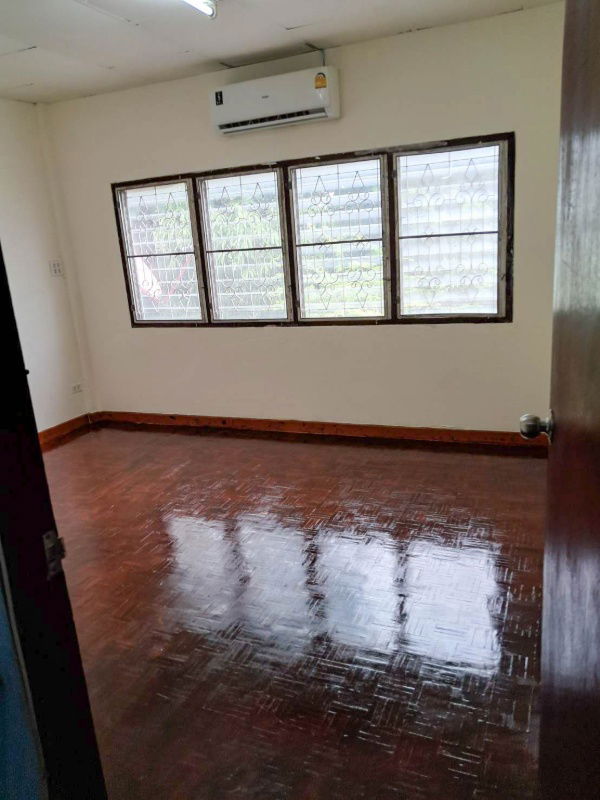 รูป ทาวเฮ้าส์ให้เช่า 310/152 ซอยรามคำแหง 72 TOWNHOUSE FOR RENT - รูปที่ 10/13