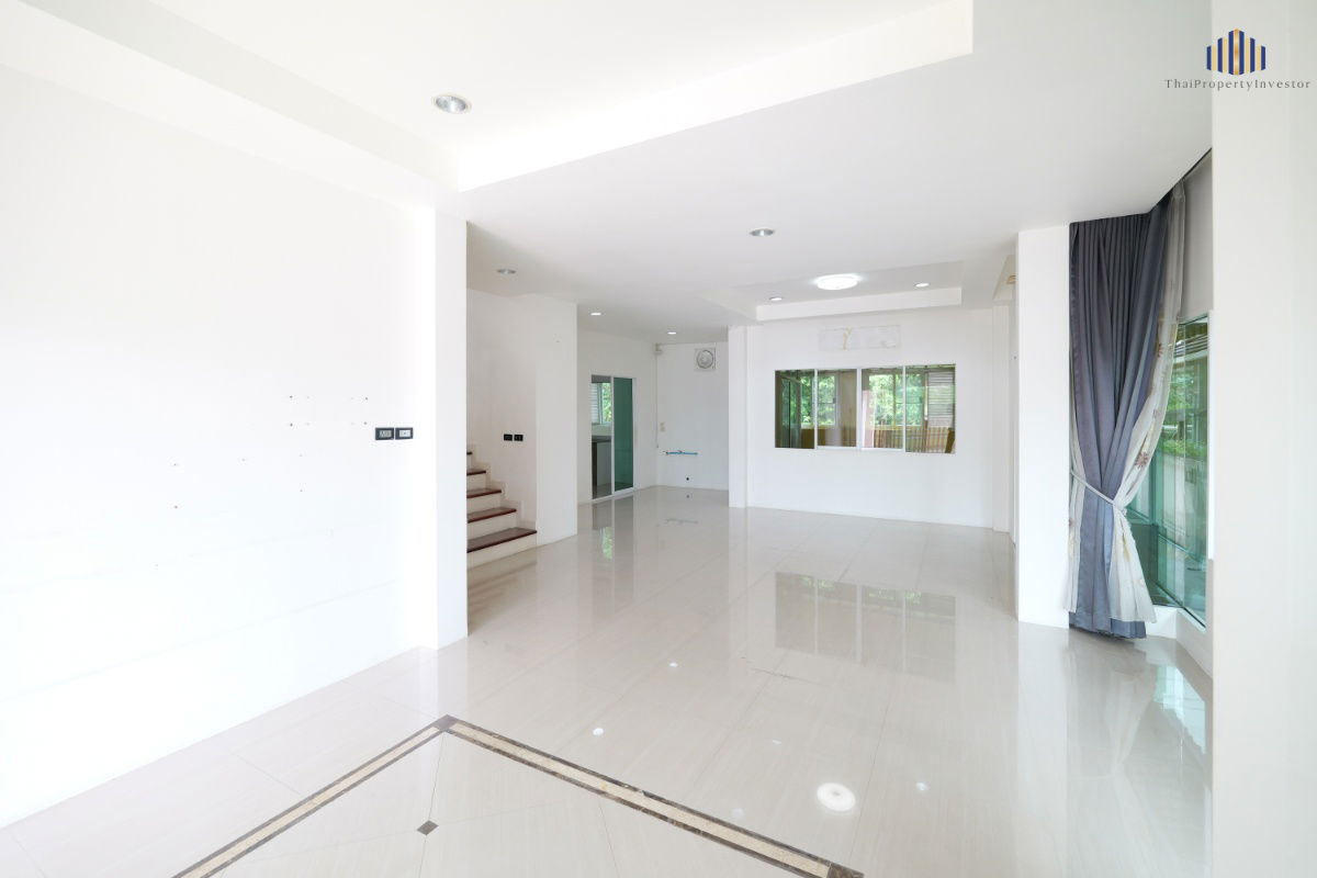 picture For Sale: Single Detached House, 73.4 sq.w. (293.6 sq.m.) in Laddaville 1-2 Village, located on Ban Kluai - Sai Noi Road, Phimonrat,  - 3/24