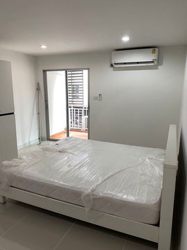 SH1452 Regent Home 7 Bangna Condo for rent