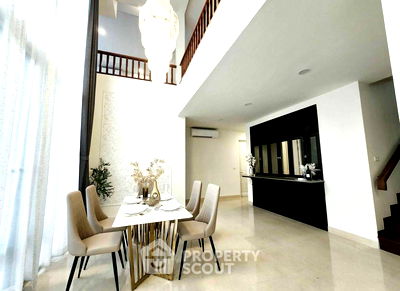 เช่าบ้านเดี่ยว เขตห้วยขวาง : บ้าน 5-ห้องนอน ใน สามเสนนอก (ID 2227005)